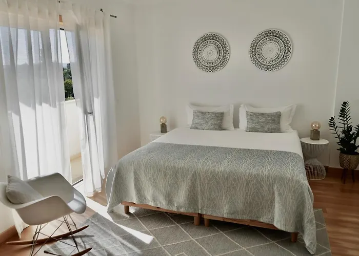 ゲストハウス Casa Artelena Chao de Parada